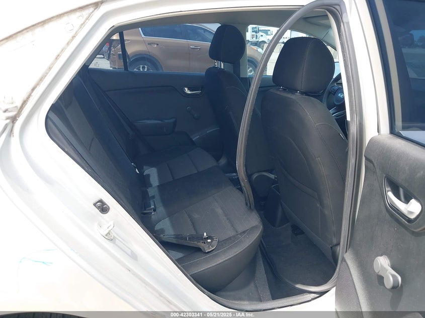 2018 KIA RIO LX - 3KPA24AB1JE070671