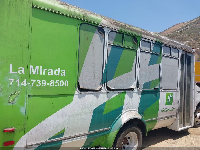 2005 Ford E-350 Cutaway Standard VIN: 1FDWE35S85HA77338 Lot: 42303608