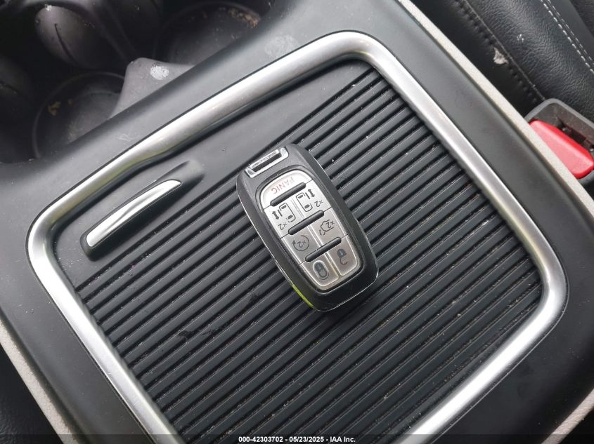 2022 Chrysler Pacifica Touring L VIN: 2C4RC1BG5NR142176 Lot: 42303702