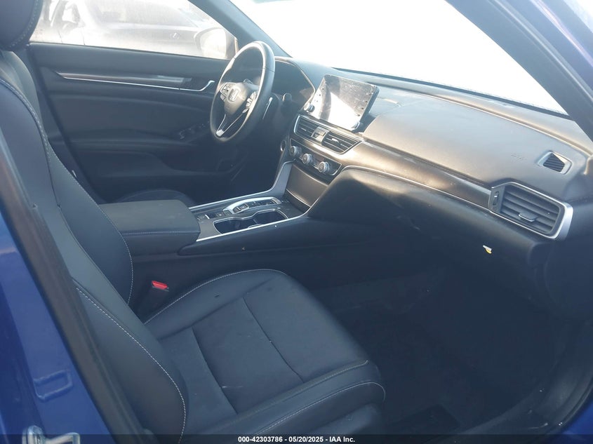 2022 HONDA ACCORD VIN: 1HGCV3F23NA038494