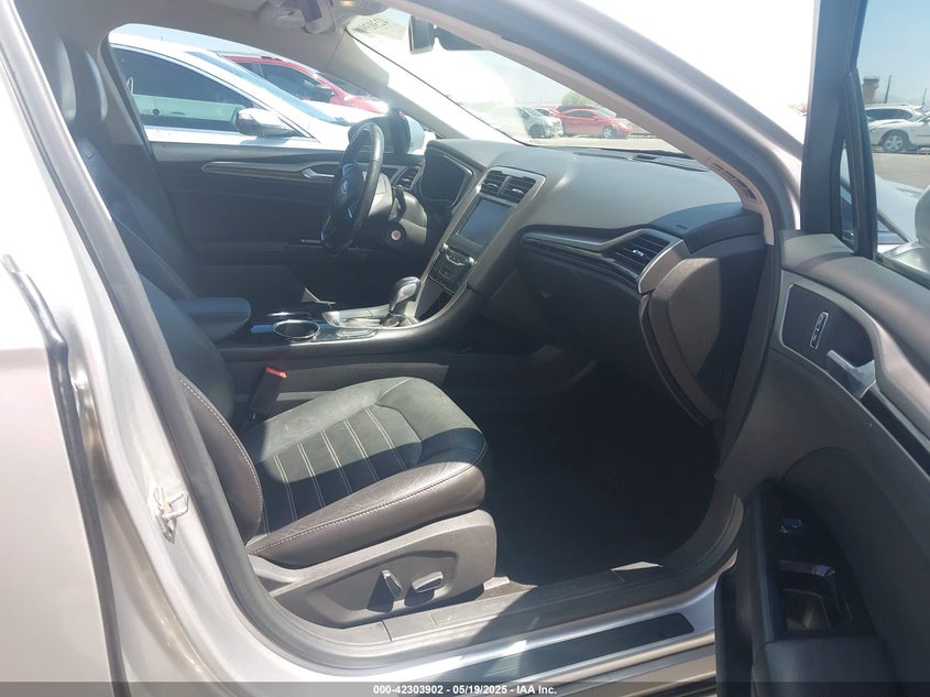 2013 FORD FUSION HYBRID VIN: 3FA6P0LU8DR325513