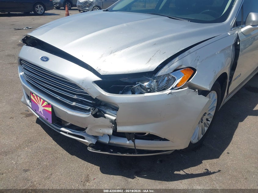 2013 FORD FUSION HYBRID VIN: 3FA6P0LU8DR325513