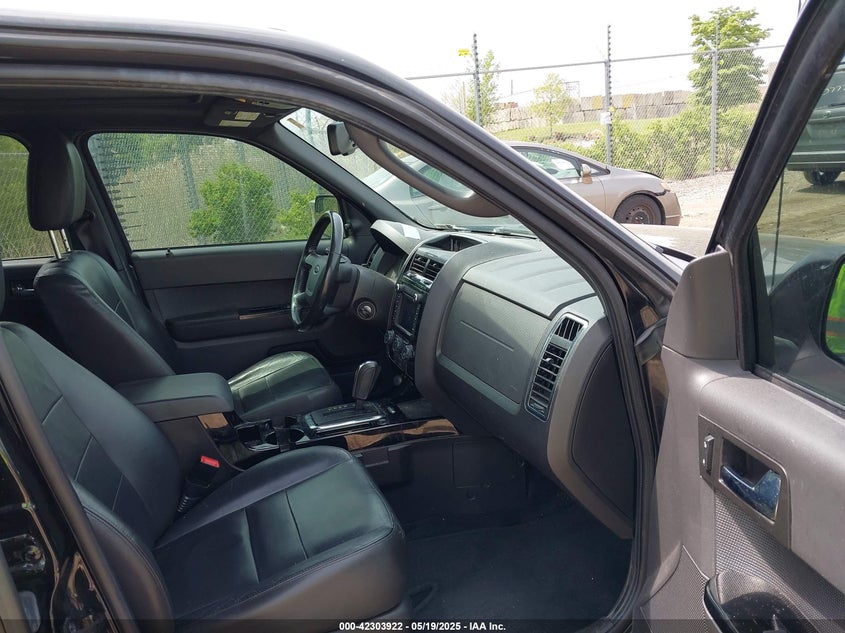 2011 FORD ESCAPE VIN: 1FMCU9EG4BKA49099