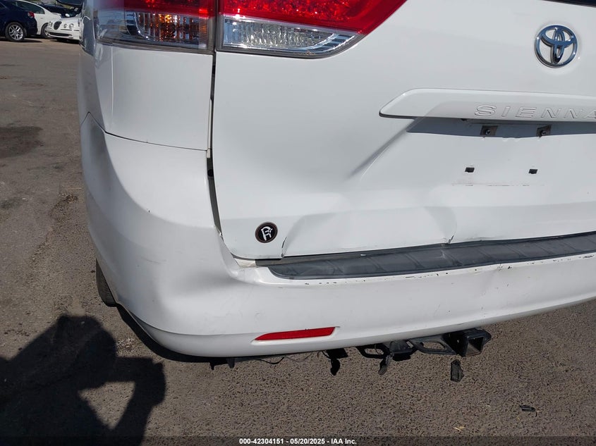 2012 TOYOTA SIENNA VIN: 5TDKK3DCXCS214486