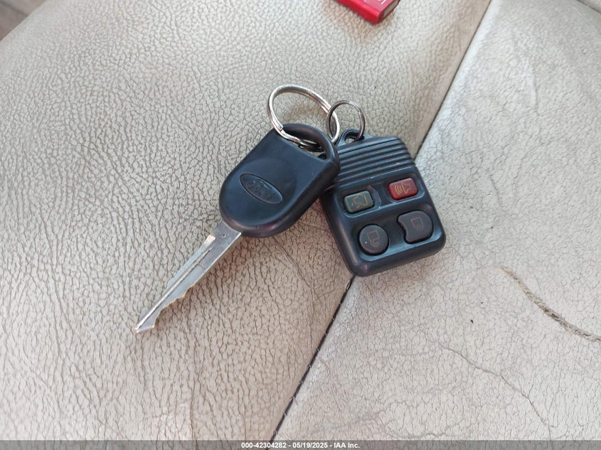 2007 FORD EXPLORER VIN: 1FMEU73E87UB54139