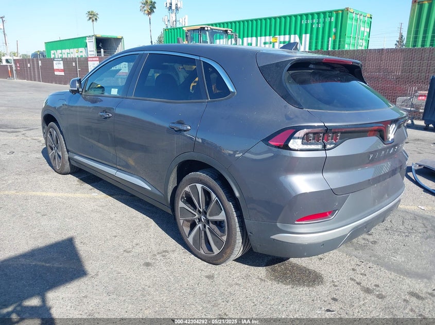 2023 VINFAST VF 8(VIN: RLLV1AFA0PH001143