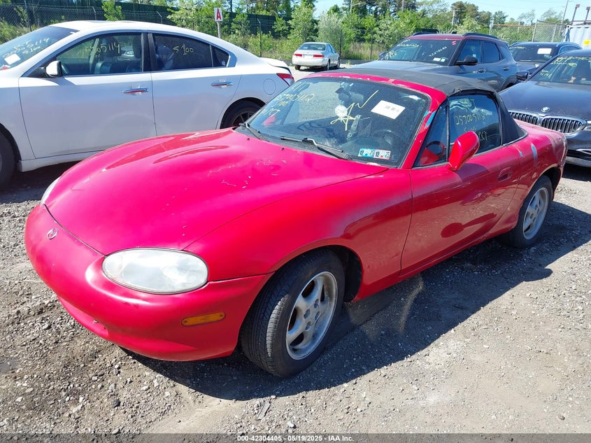 1999 Mazda Mx-5 Miata Leather Pkg/Popular Equipment Pkg/Sports Pkg/Touring/Touring Pkg red cabrio gasoline JM1NB3539X0105084 photo #3