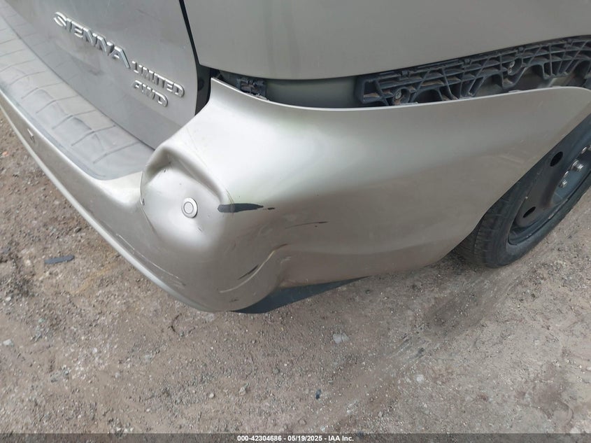 2007 TOYOTA SIENNA VIN: 5TDBK22C07S005499