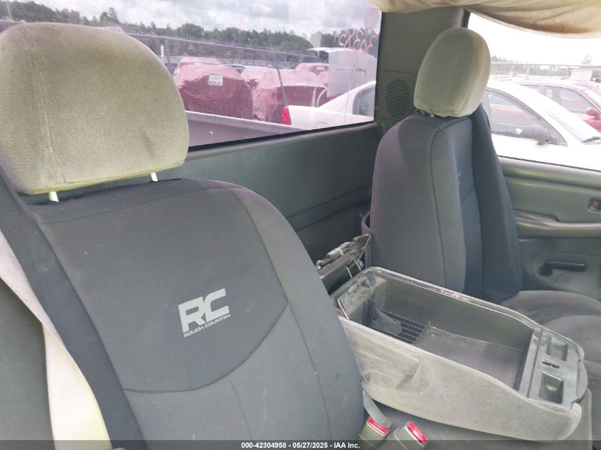 2004 GMC Sierra 1500 VIN: 1GTEC14X14Z303851 Lot: 43303849