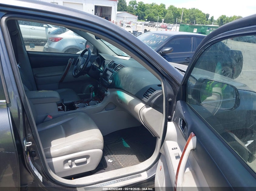 2012 TOYOTA HIGHLANDER VIN: 5TDDK3EH8CS127964