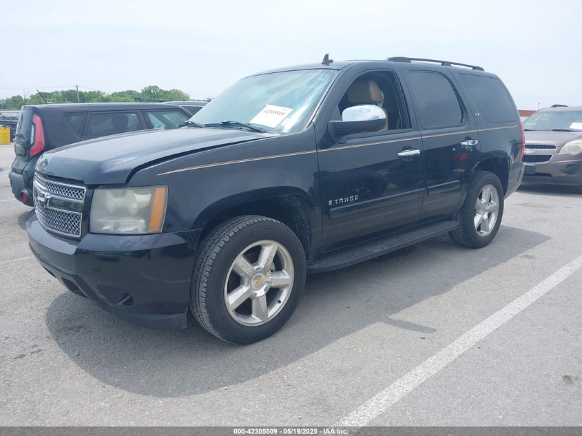 2007 CHEVROLET TAHOE VIN: 1GNFK13077R352902