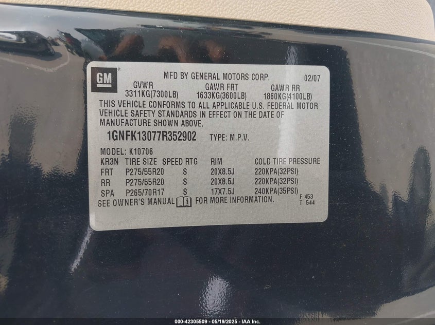 2007 CHEVROLET TAHOE VIN: 1GNFK13077R352902