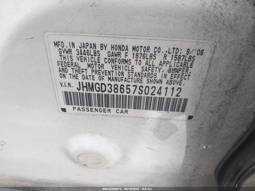 2007 HONDA FIT VIN: JHMGD38657S024112