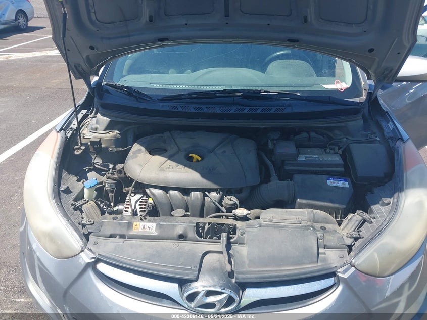 2012 HYUNDAI ELANTRA VIN: KMHDH4AE8CU404989