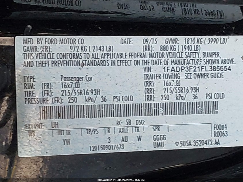 2015 FORD FOCUS VIN: 1FADP3F21FL385654