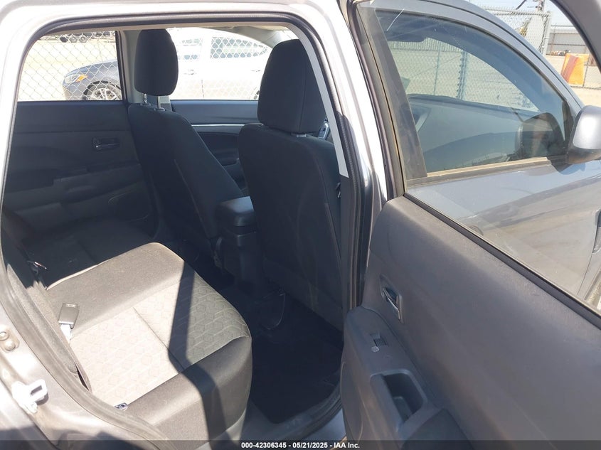 2024 MITSUBISHI OUTLANDER SPORT VIN: JA4ARUAU3RU025509