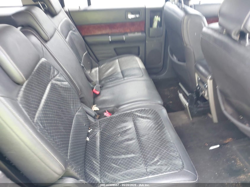 2011 FORD FLEX VIN: 2FMHK6DC0BBD03992