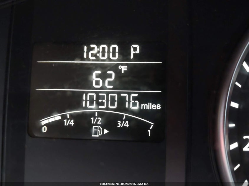 2013 VOLKSWAGEN JETTA 2.5L SE - 3VWDP7AJ1DM250490