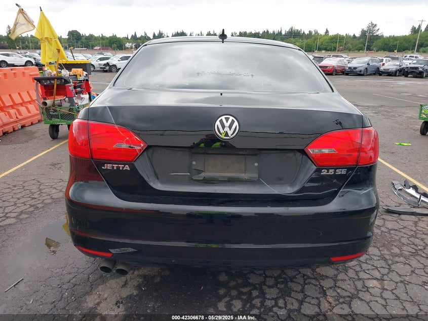 2013 VOLKSWAGEN JETTA 2.5L SE - 3VWDP7AJ1DM250490