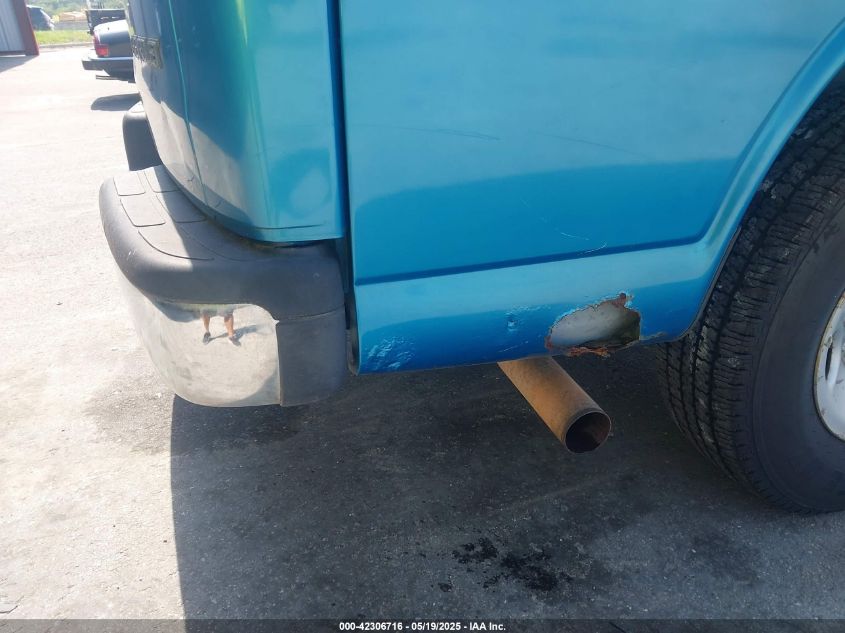 2005 Chevrolet Express VIN: 1GAHG35U651196998 Lot: 42306716