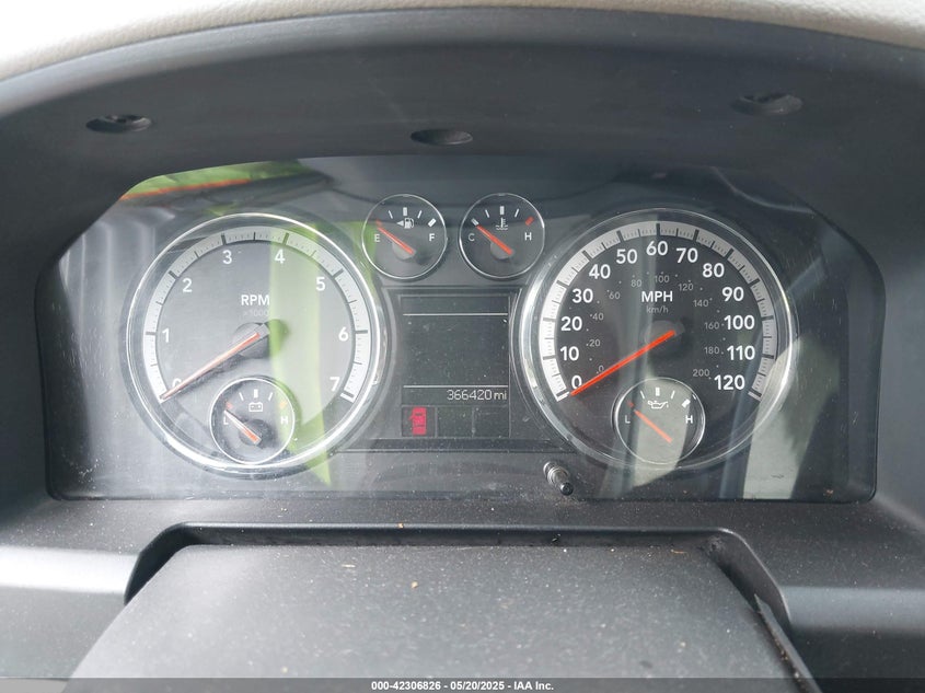2011 RAM RAM 1500 VIN: 1D7RB1GP5BS692831