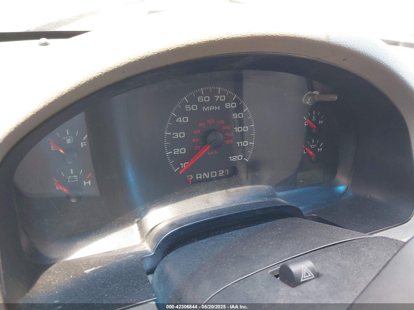 2006 FORD F-150 VIN: 1FTRF12226NB50892
