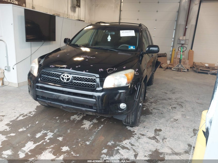 2008 TOYOTA RAV4 VIN: JTMBD32V785153206