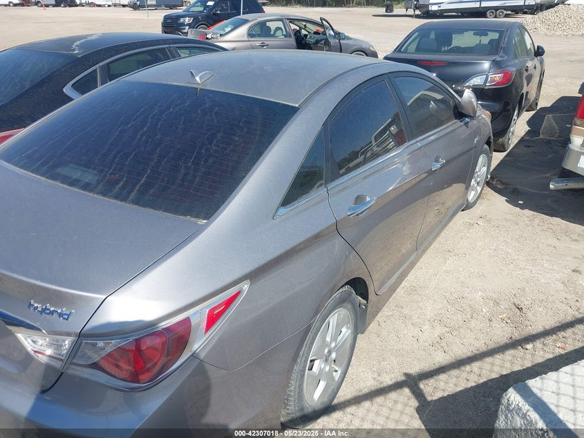 2012 HYUNDAI SONATA HYBRID auction photo 4