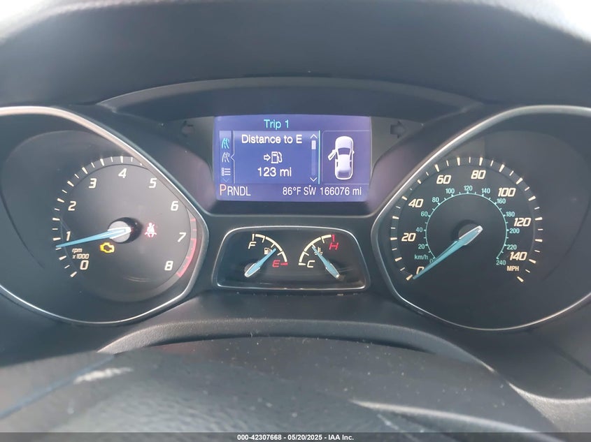 2013 FORD FOCUS VIN: 1FADP3E26DL187358
