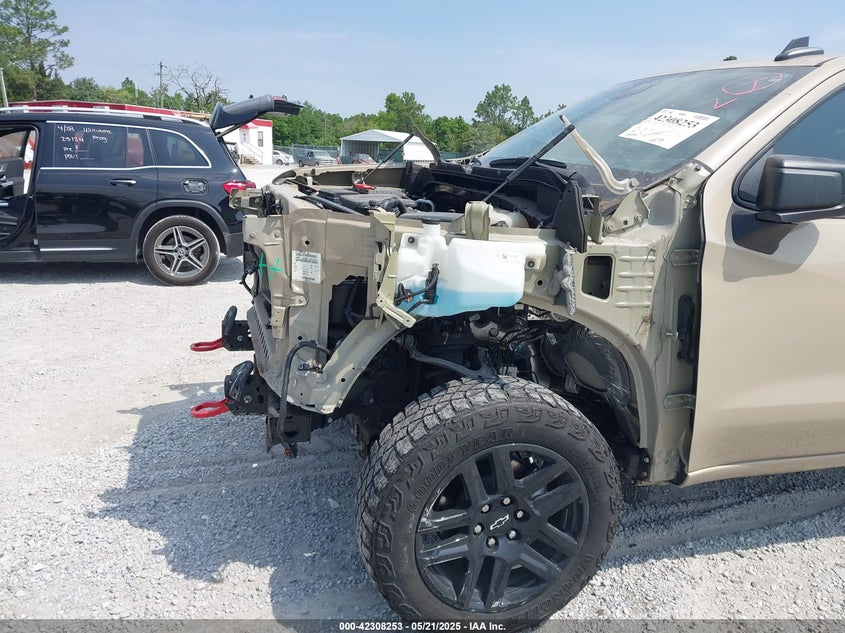 2022 CHEVROLET SILVERADO 1500 4WD  SHORT BED CUSTOM TRAIL BOSS - 3GCPDCED1NG639300