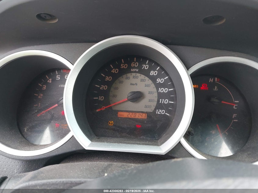 2006 TOYOTA TACOMA VIN: 5TEUX42N16Z272563