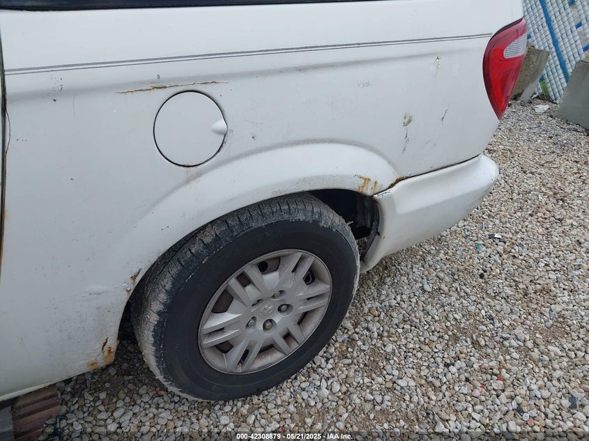 2005 Dodge Grand Caravan Se VIN: 1D4GP24R15B380317 Lot: 42308879