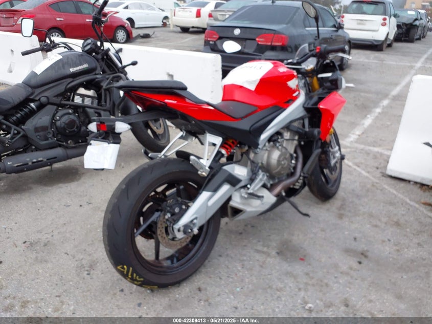 VIN ZD4KSUL08PS000501 2023 APRILIA TUONO 660
