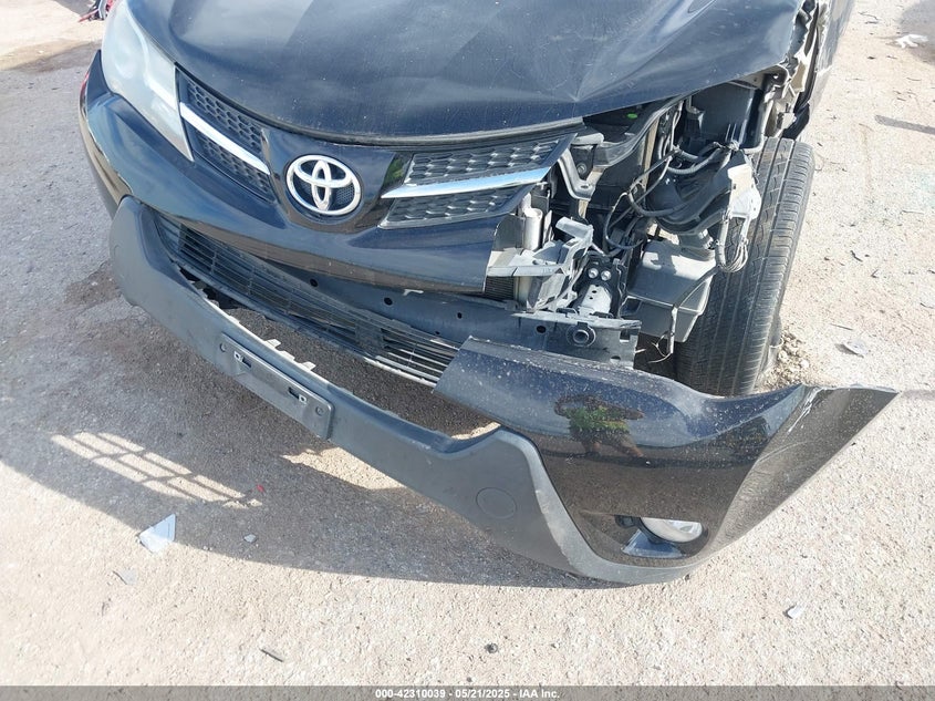 2015 TOYOTA RAV4 VIN: 2T3WFREV0FW151779