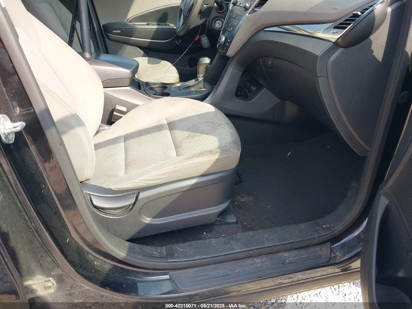 2016 HYUNDAI SANTA FE VIN: KM8SM4HF0GU140383