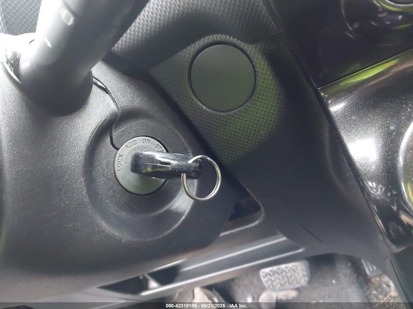 2010 TOYOTA SCION XD VIN: JTKKU4B42AJ052089