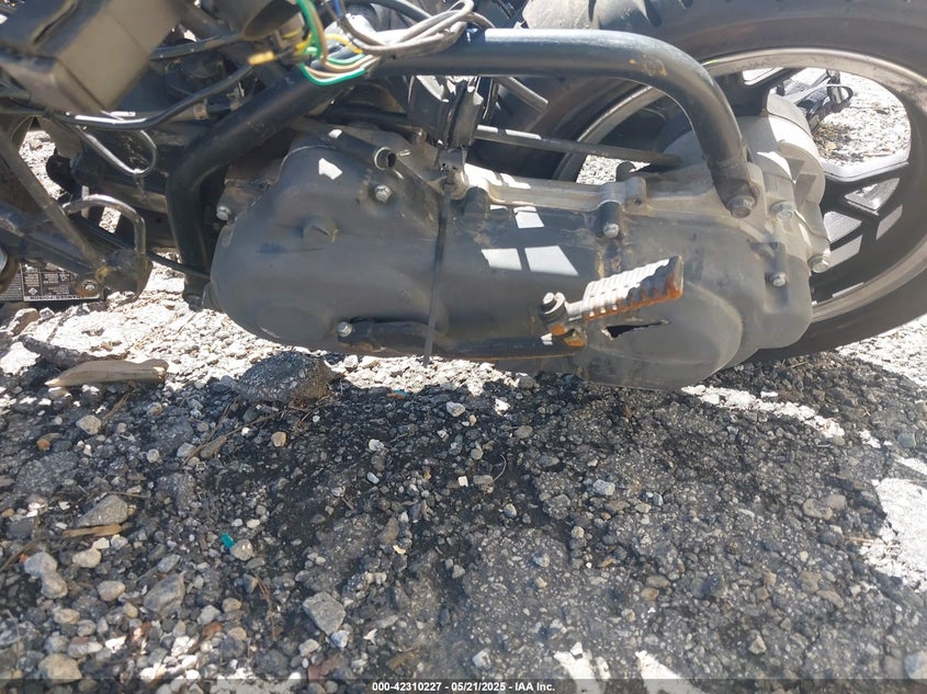 2021 DONGFANG SCOOTER SN 0(VIN: LXDTCARA0M1096010
