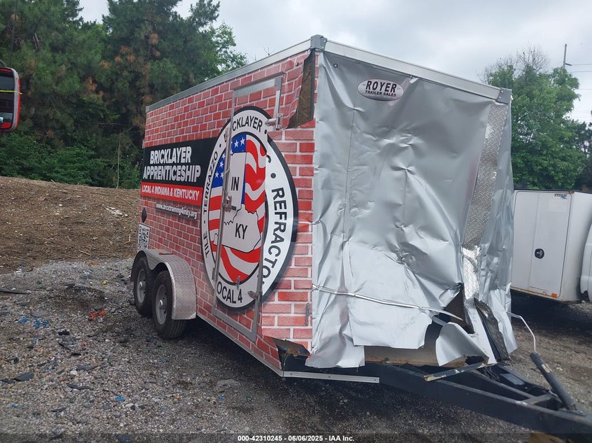 2023 STEALTH STAR ENCLOSED TRAILER  (VIN: 52LBE1420PE098255)