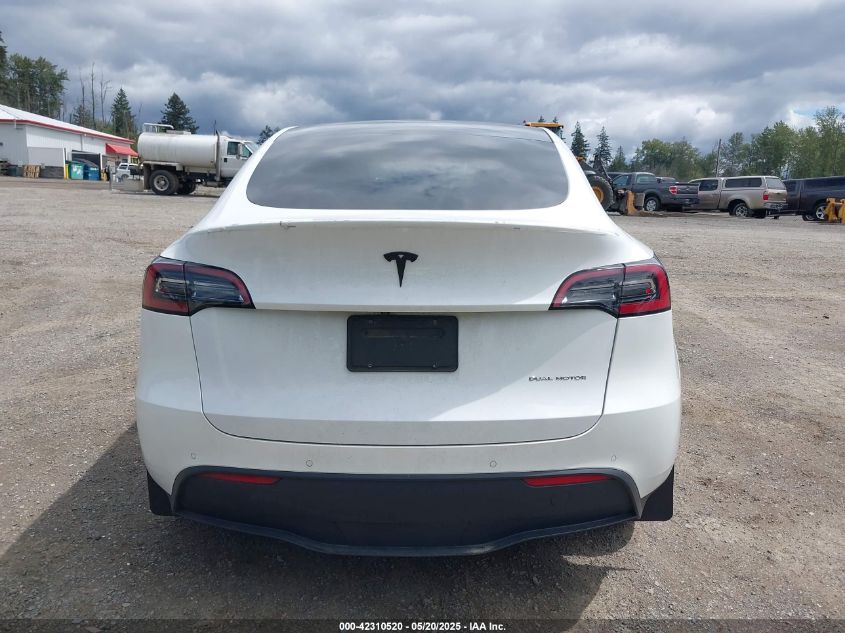 2022 Tesla Model Y Long Range Dual Motor All-Wheel Drive VIN: 7SAYGDEE9NF494901 Lot: 42310520