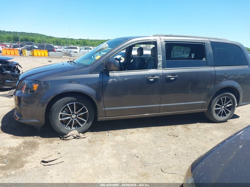 2019 Dodge Grand Caravan Gt VIN: 2C4RDGEG7KR561945 Lot: 42310597