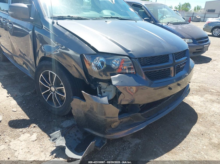 2019 Dodge Grand Caravan Gt VIN: 2C4RDGEG7KR561945 Lot: 42310597