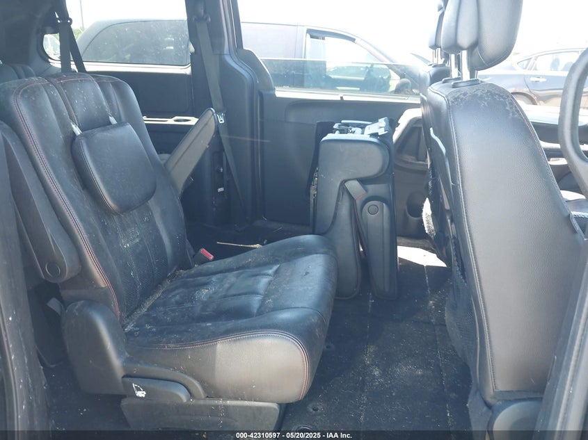 2019 Dodge Grand Caravan Gt VIN: 2C4RDGEG7KR561945 Lot: 42310597