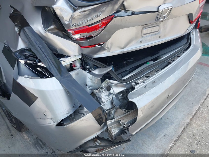 2021 HONDA ACCORD VIN: 1HGCV1F40MA068265