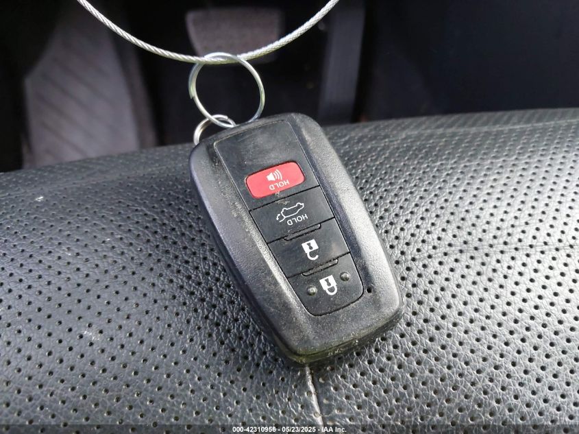 2020 Toyota Highlander - 5TDYZRAH9LS029483