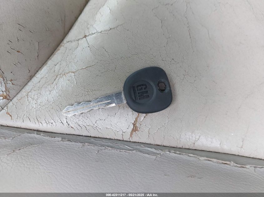 2005 GMC Yukon Slt VIN: 1GKEK13T35J146667 Lot: 42311217