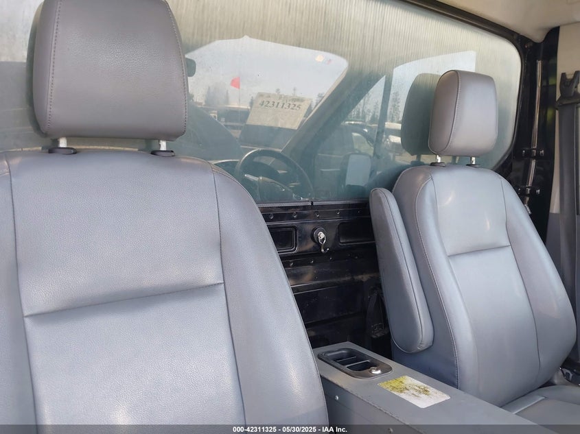 VIN 1FDBF9ZM9HKB18836 2017 FORD TRANSIT-350 CAB