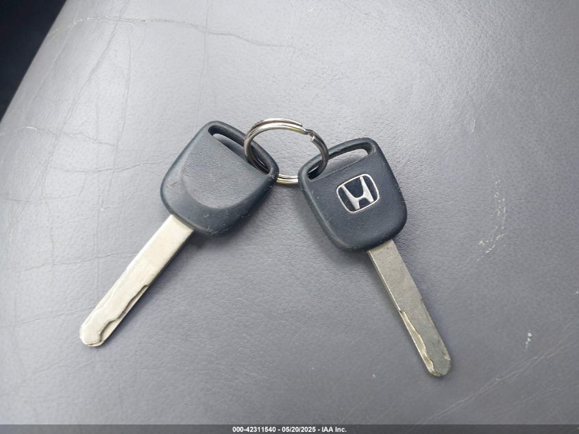 2006 Honda Cr-V Lx VIN: JHLRD78566C030814 Lot: 42311540