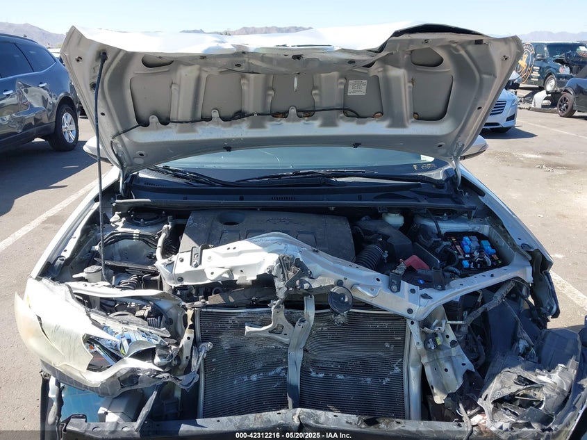 2015 TOYOTA COROLLA L/LE/LE PLS/PRM/S/S PLS - 5YFBURHE7FP301929