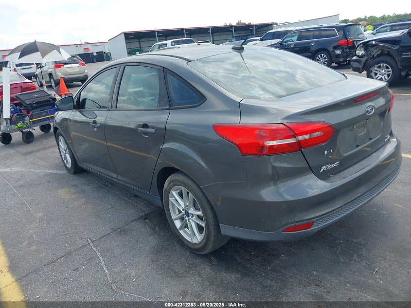 2016 FORD FOCUS SE - 1FADP3F26GL207417