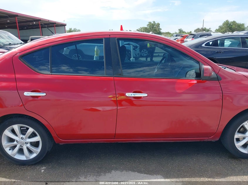 2014 NISSAN VERSA 1.6 SL - 3N1CN7AP7EL811388